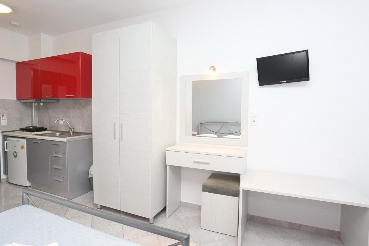 Akritas Hotel 佩科霍里 外观 照片