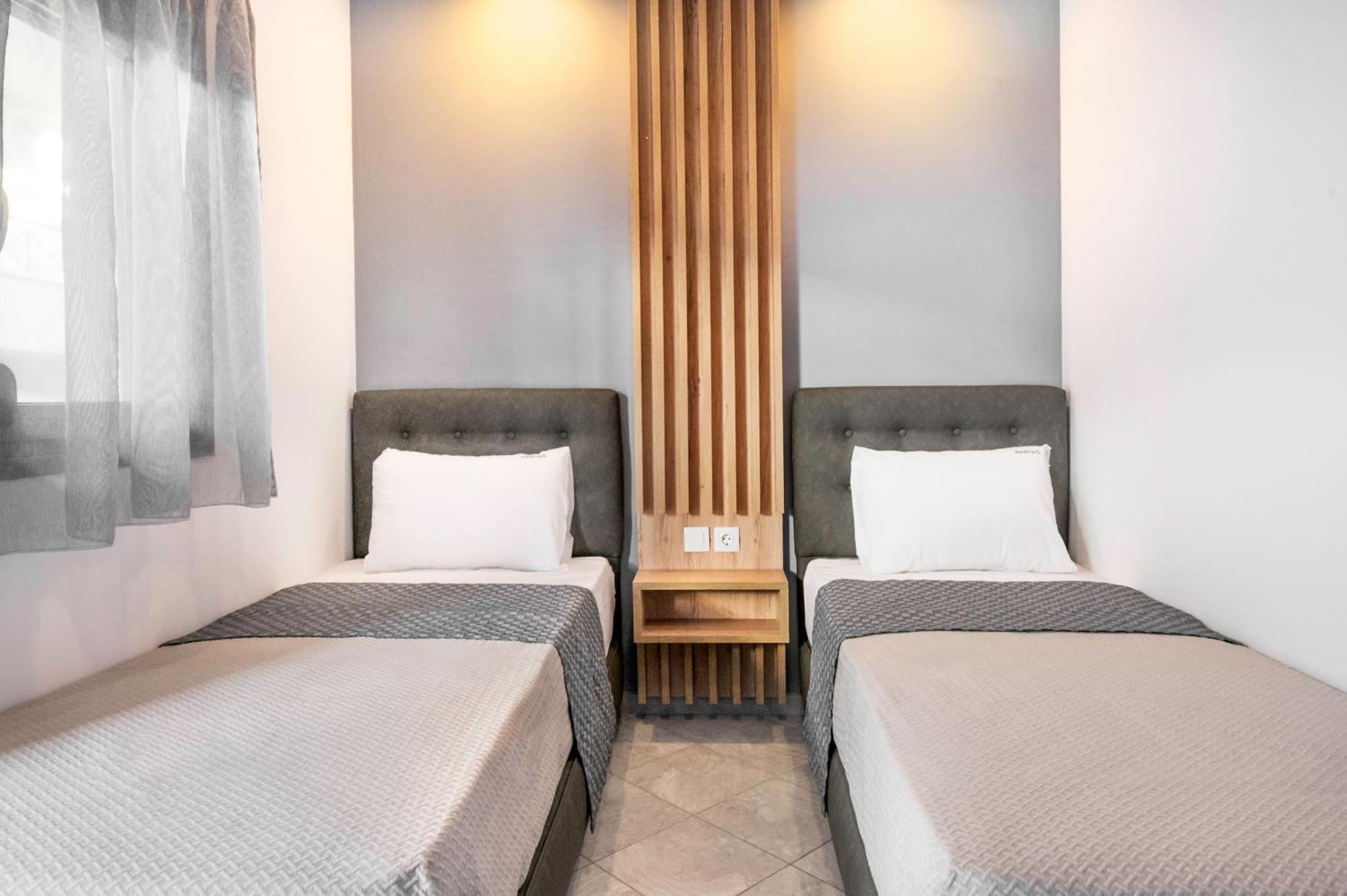 Akritas Hotel 佩科霍里 外观 照片