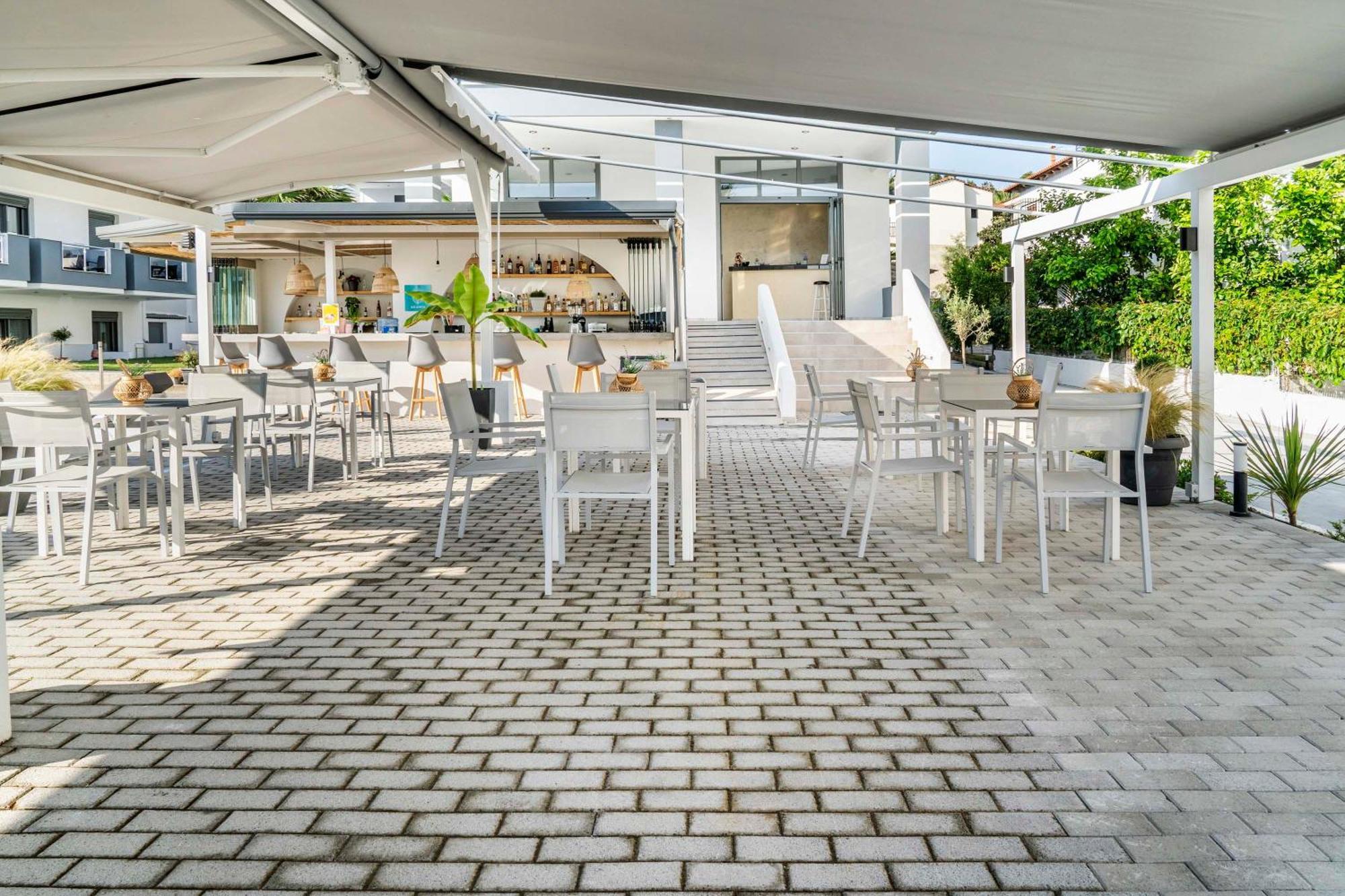 Akritas Hotel 佩科霍里 外观 照片