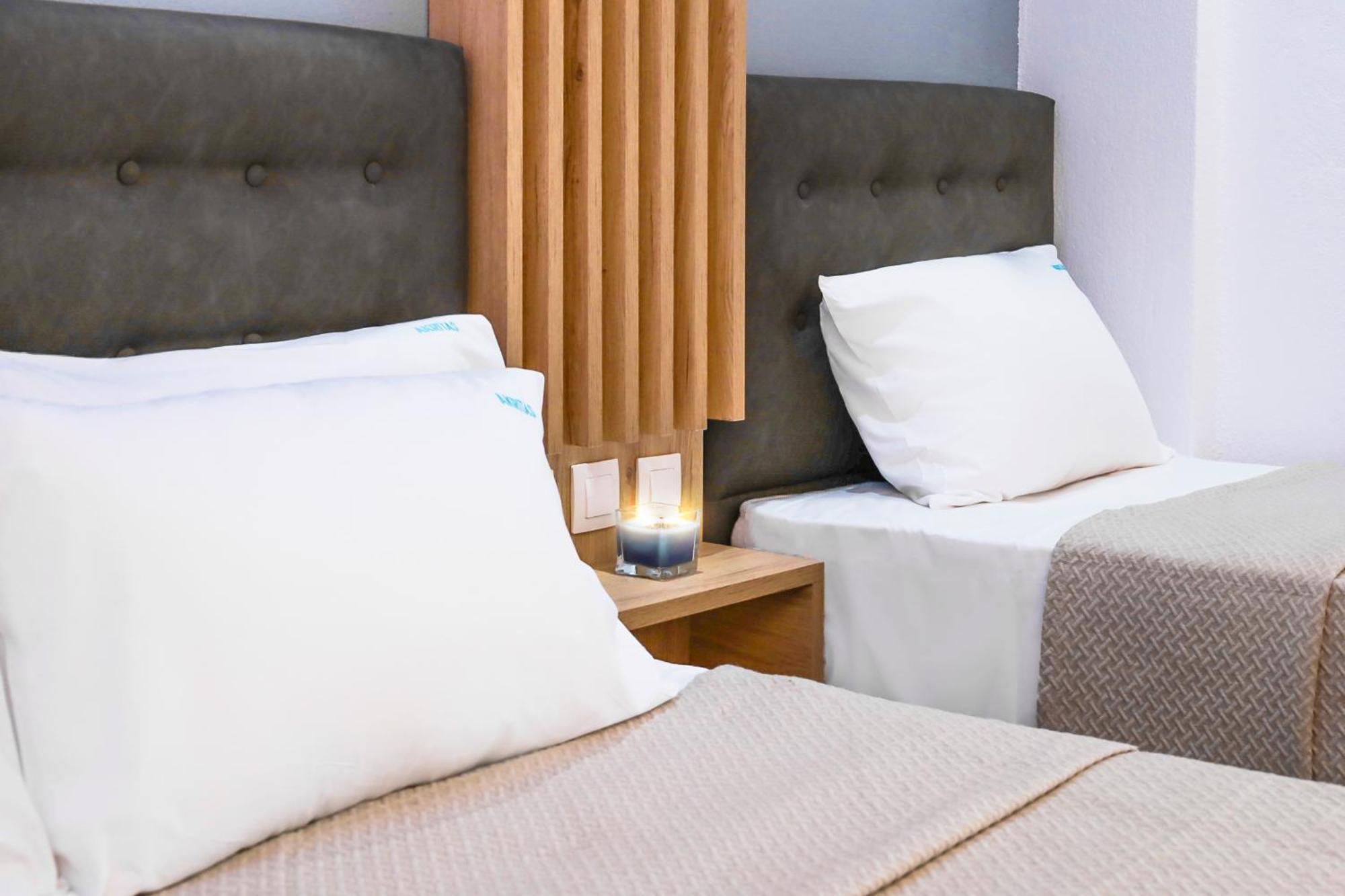 Akritas Hotel 佩科霍里 外观 照片