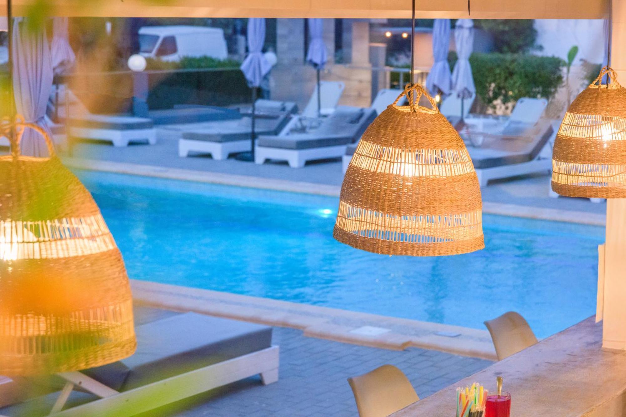 Akritas Hotel 佩科霍里 外观 照片